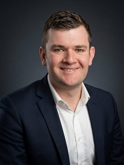 Portrait of Tony Carroll, Registered Valuer at Seagars